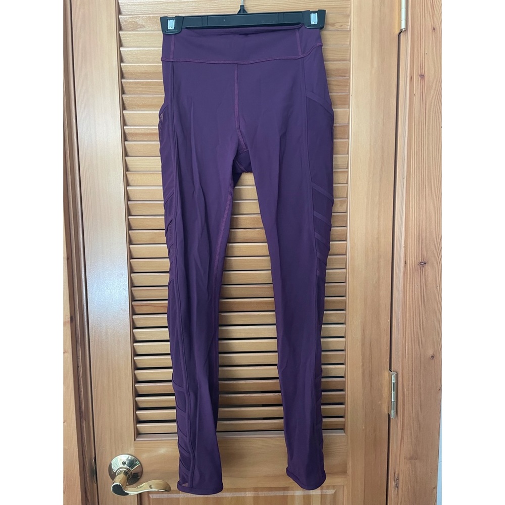 Lululemon leggings with pockets